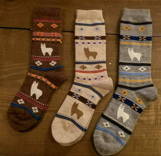 Alpaca Watching Socks: Beige / Adult Large